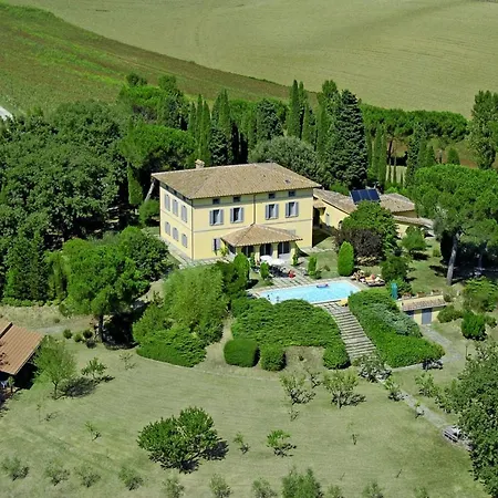 Porto Sleeps 16 Pool Wifi Dolciano